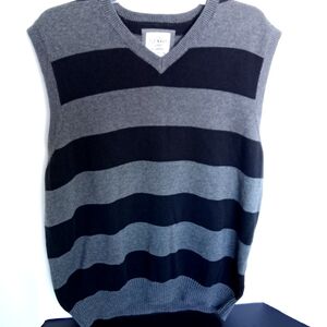 Old Navy Sweater Vest